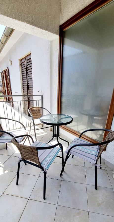 Apartments Severina โรวีน ภายนอก รูปภาพ