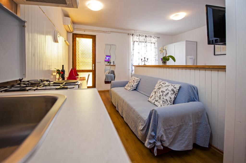 Apartments Severina โรวีน ภายนอก รูปภาพ