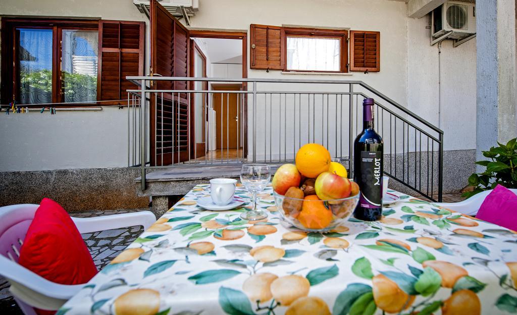 Apartments Severina โรวีน ภายนอก รูปภาพ